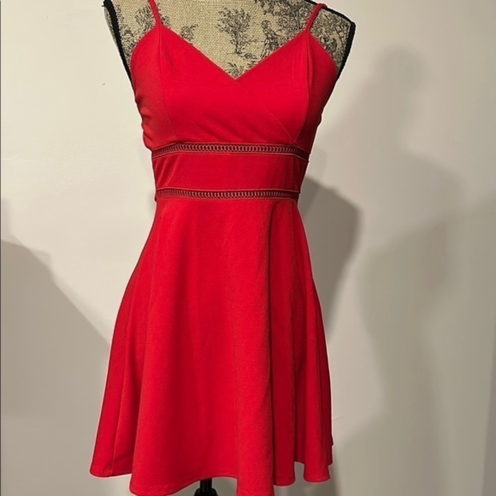 Jun & Ivy Red spaghetti strap homecoming/cocktail mini Dress Size small